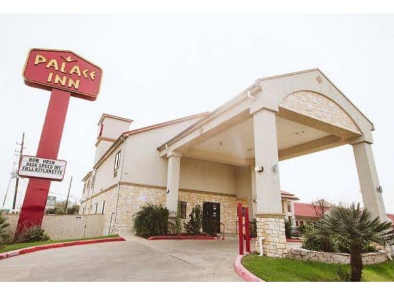 Palace Inn Хьюстон Экстерьер фото